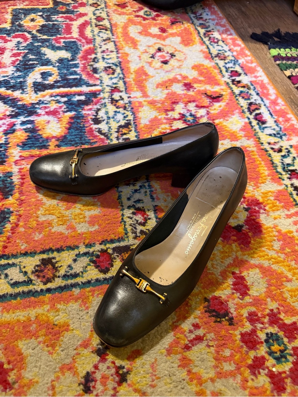 Salvatore Ferragamo Black Leather Low-Heel Pumps with Gold Bit
